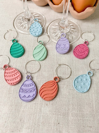 Egg-citing Easter Tablescapes: Top 5 Gift and Decor Ideas